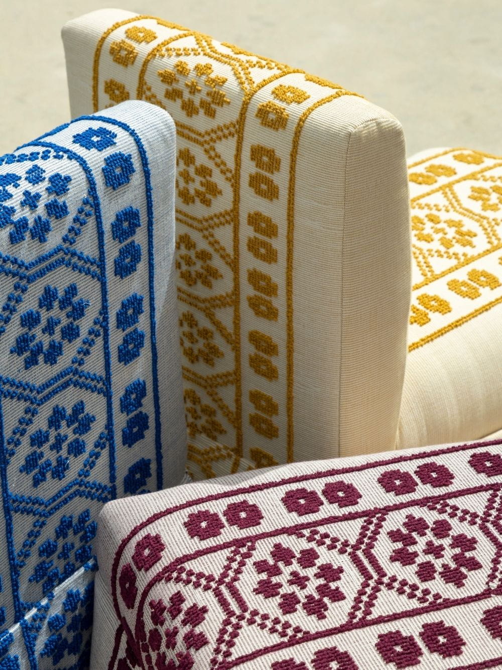 Handmade Inês Blue Cotton Linen Slipper Chair