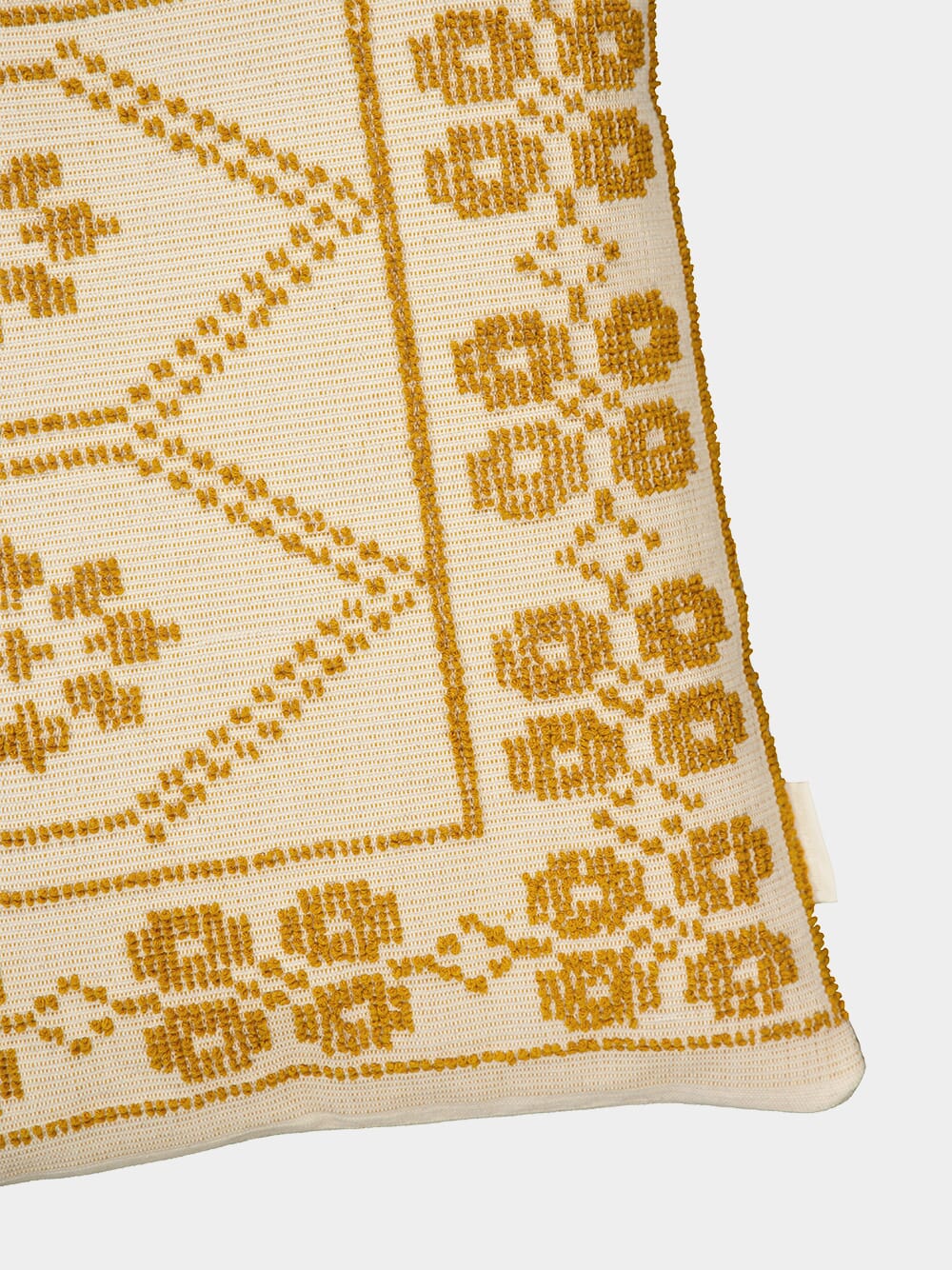 Handmade Inês Yellow Cotton and Linen Cushion