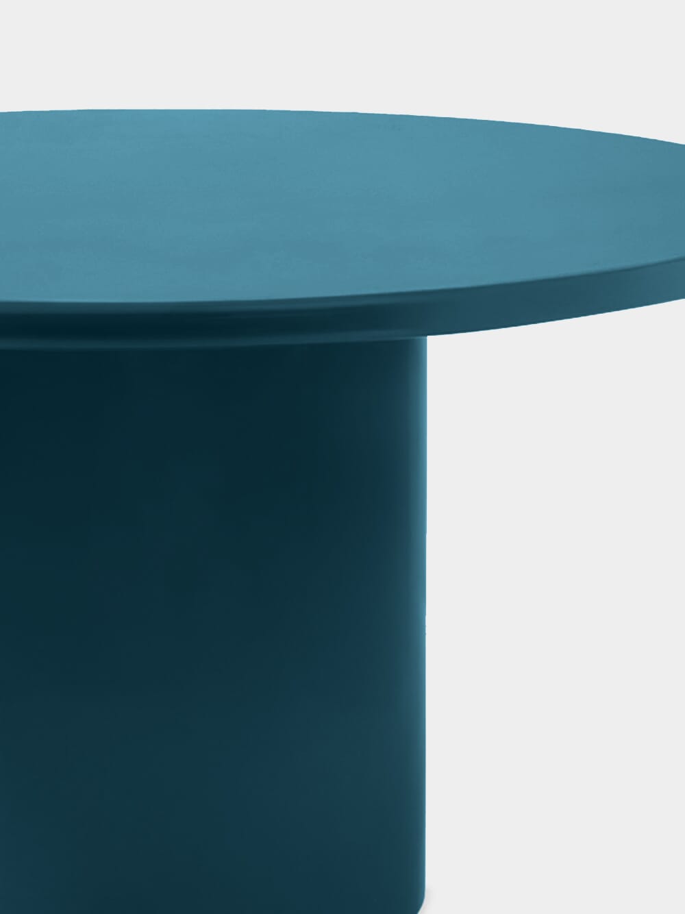 Amendoeira Petrol Blue Wood Round Dining Table