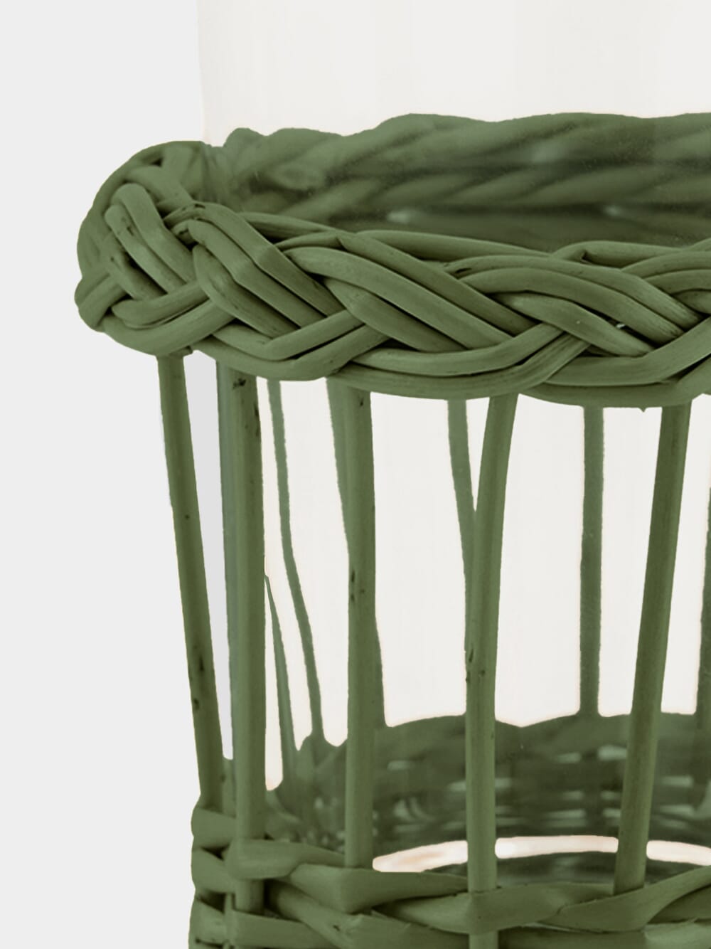 Handmade Vitória Green Wicker and Glass Tumbler
