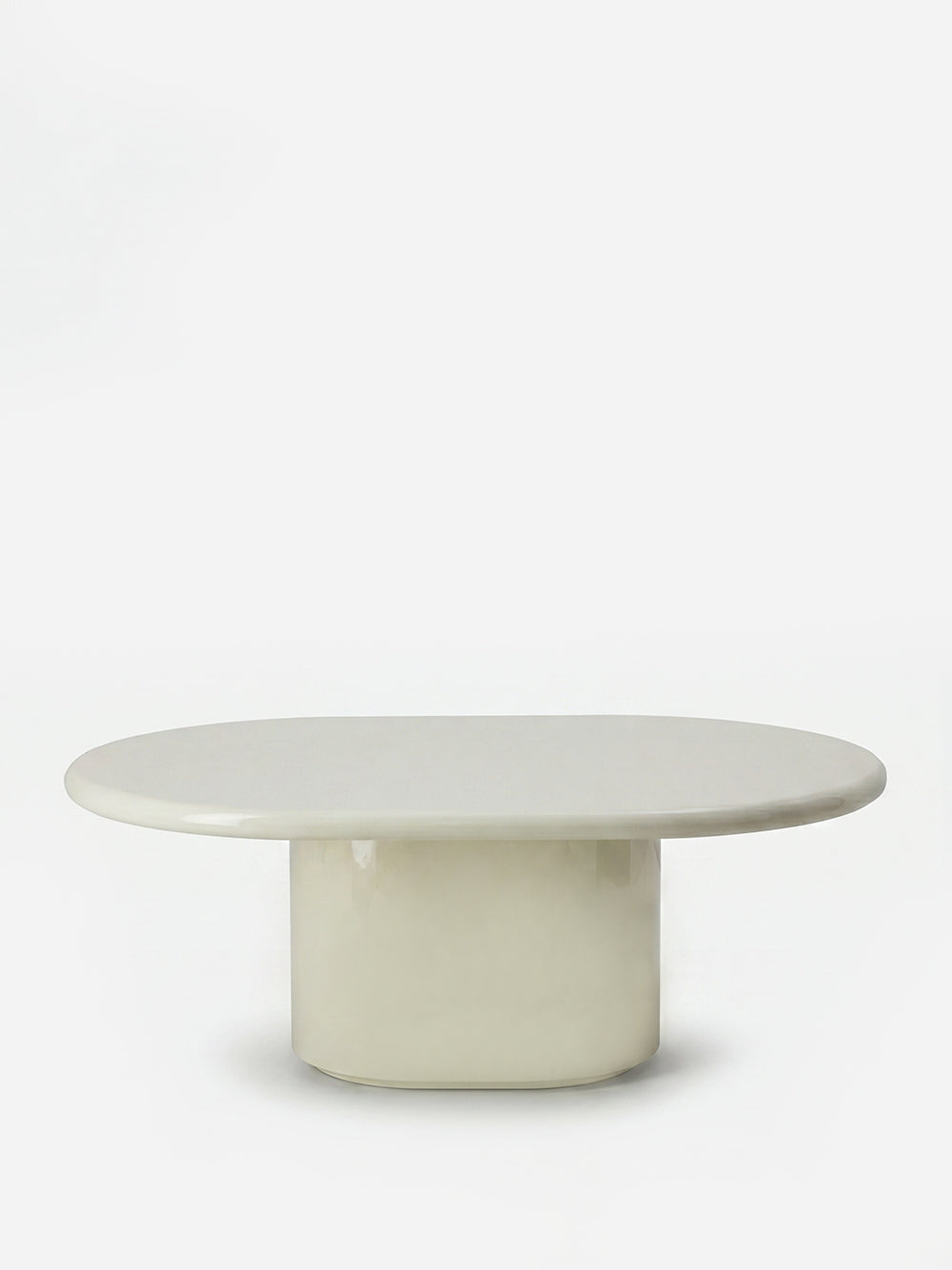 Amendoeira Ivory Lacquered Wood Coffee Table