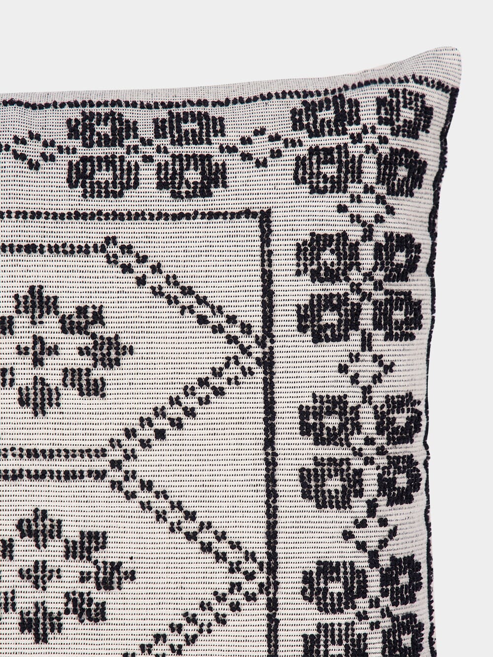 Handmade Inês Black Cotton and Linen Cushion