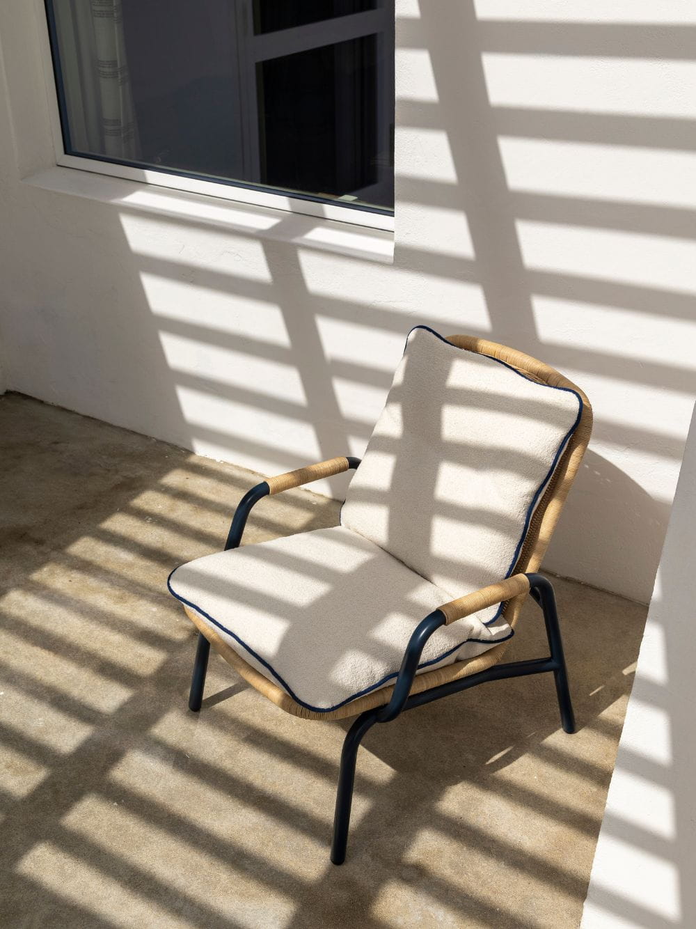 Carvalhal Sand Metal and Handmade Wicker Lounge Chair