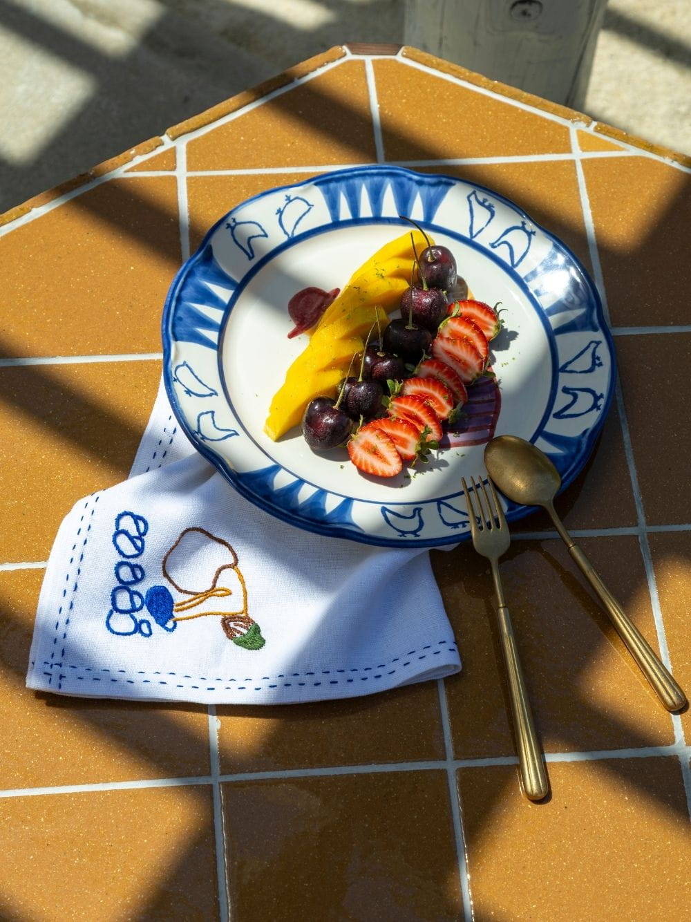 Hand-Embroidered Comporta The Water Carrier White Linen with Multicolour Embroidery Napkin