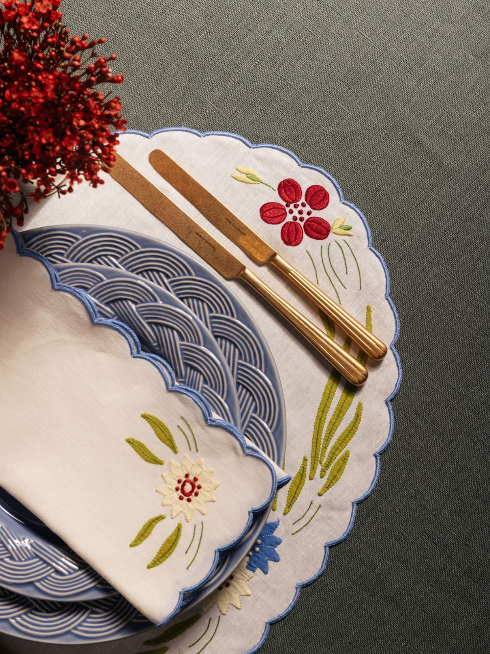 Hand-Embroidered Machico Ecru Linen with Multicoloured Embroidery Placemat
