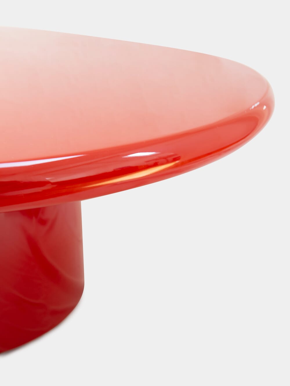 Amendoeira Red Lacquered Wood Coffee Table