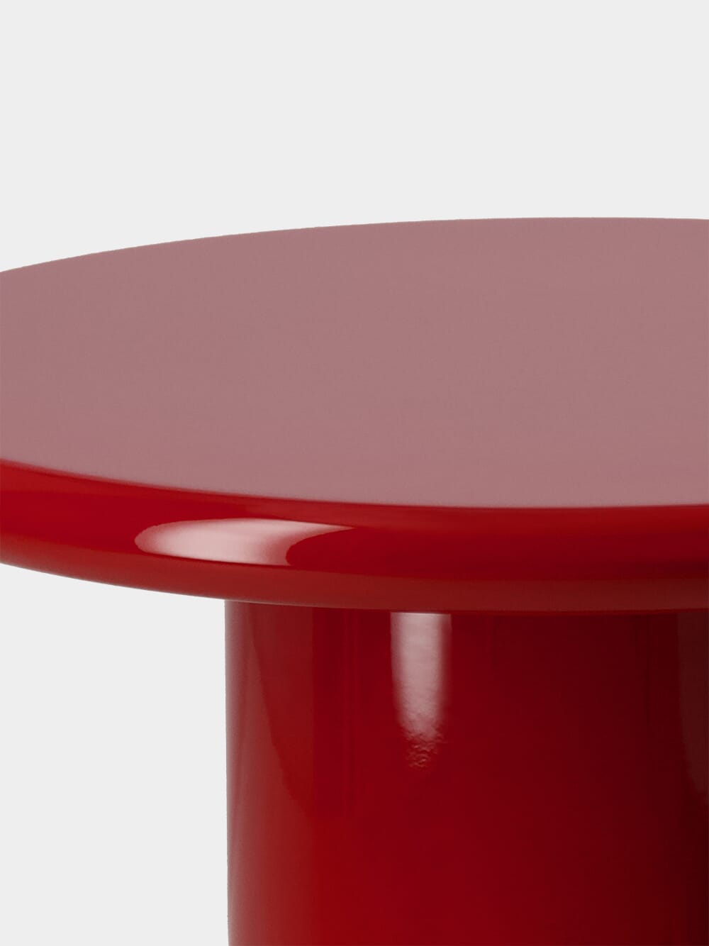 Amendoeira Red Lacquered Wood Side Table