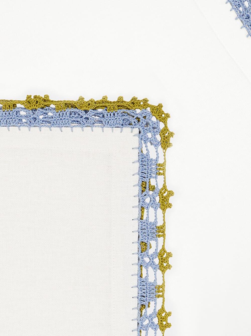 Hand-Embroidered Leonor Ecru Linen with Blue and Green Crochet Napkin