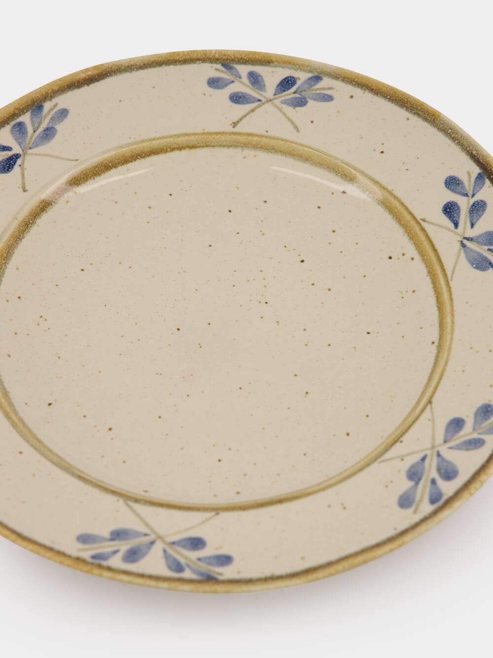 Hand-Painted Lusitano Leaf Stoneware Dinner Plate
