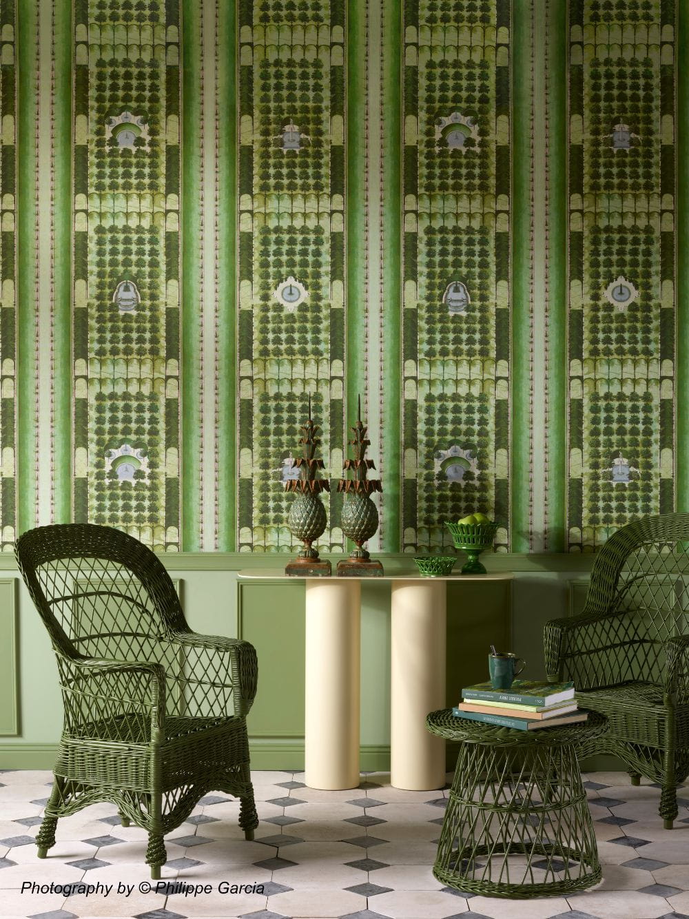 Handmade Furnas Green Wicker Side Table